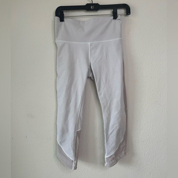Lululemon Women’s Sz 6 Ready Set Go Crop Mesh Panels Athletic Athleisure Sporty - Picture 1 of 7